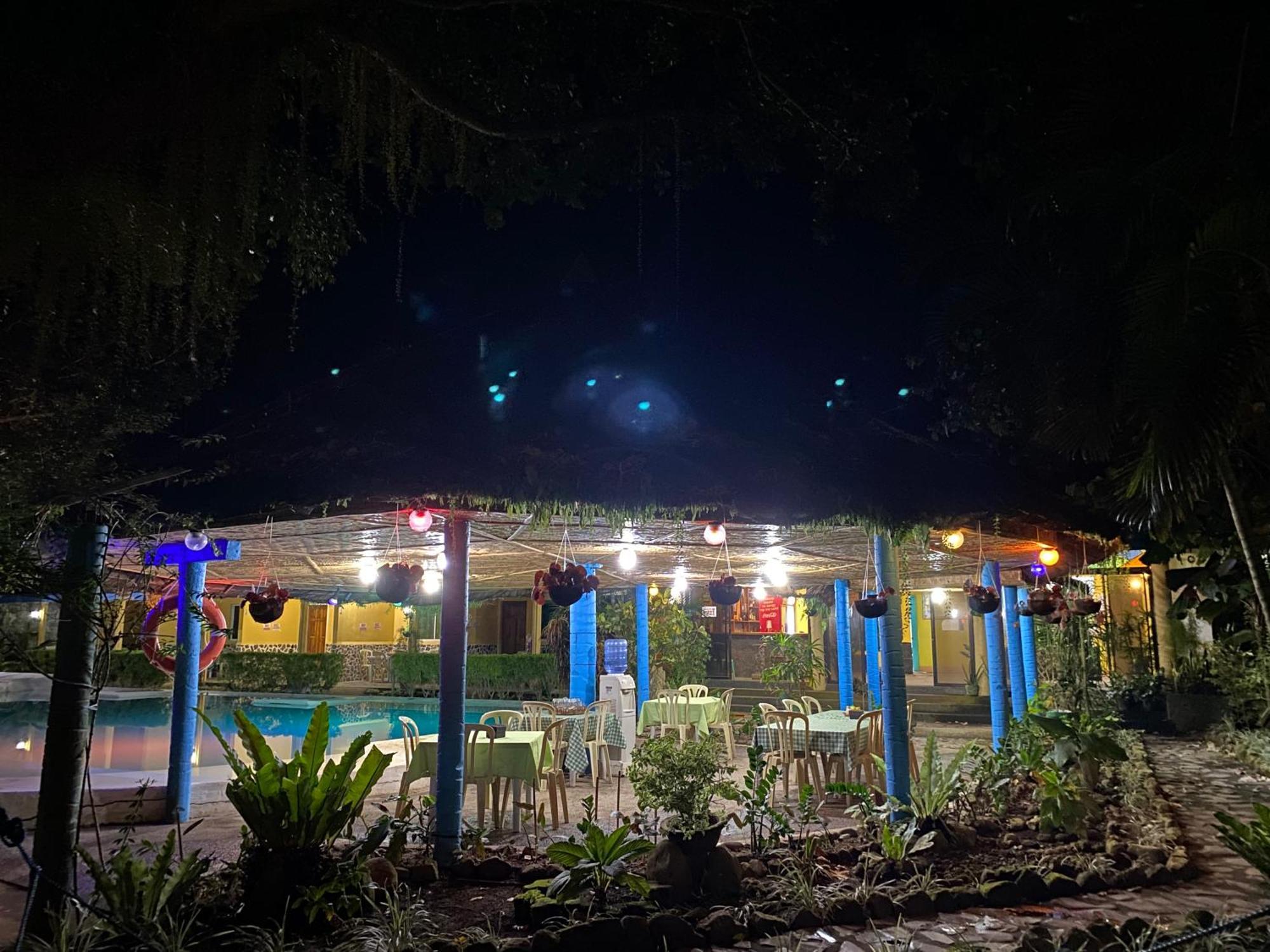 Camiguin Island Golden Sunset Beach Club Mambajao Exterior foto