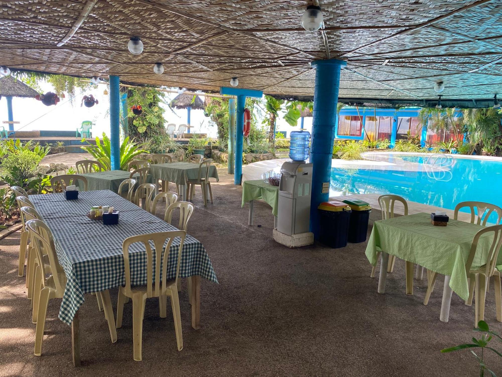 Camiguin Island Golden Sunset Beach Club Mambajao Exterior foto